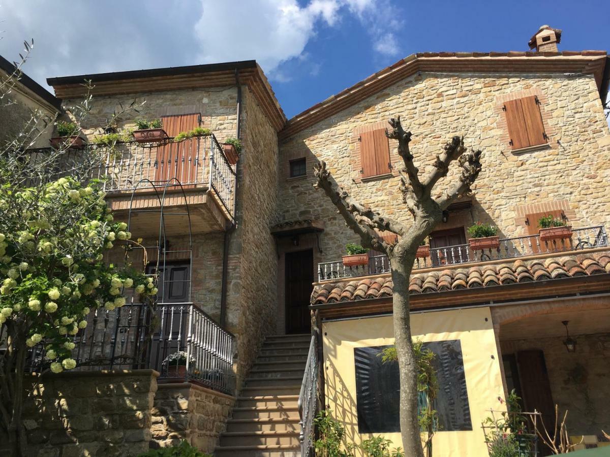 Appartamenti E Camere Il Poggio Di D'Angeli Lidia Auditore Екстериор снимка